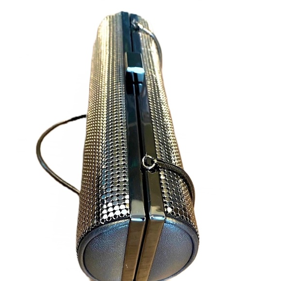 ๐HP๐๐VERY RARE STUNNING WHITING & DAVIS SEQUIN MESH CYLINDER BAG CLUTCH๐ - Picture 5 of 9